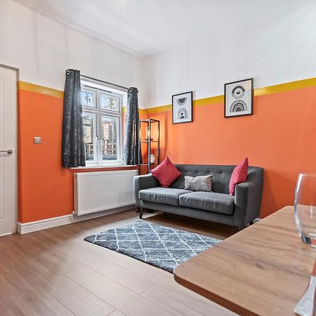 4 Bedroom, 2 Bath In Newcastle Town Centre Екстериор снимка